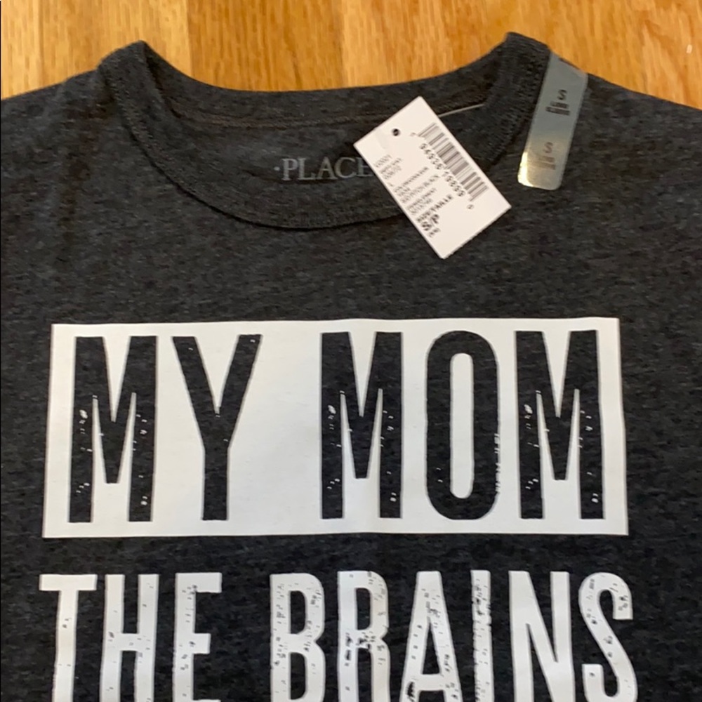 The children’s place boys t-shirt! 💙 - Picture 2 of 4